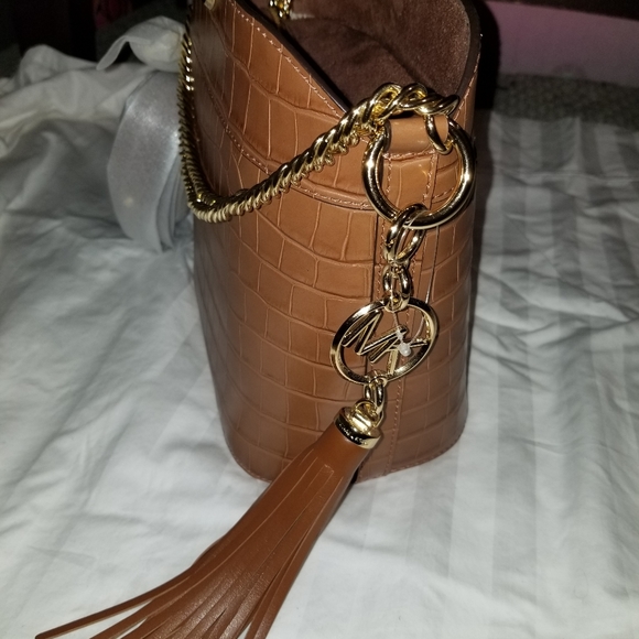 Women Bag - Picture 3 of 3